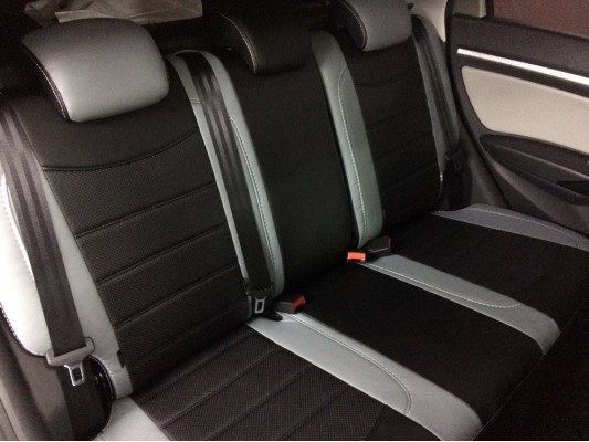 Авточехлы на Lada Vesta