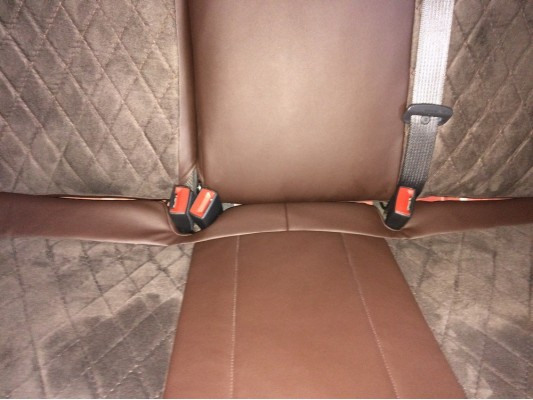 Авточехлы на Opel Astra H GTS