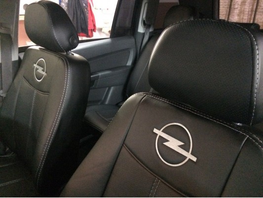 Авточехлы на Opel Zafira B