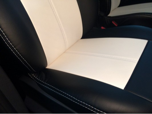 Авточехлы на Renault Duster